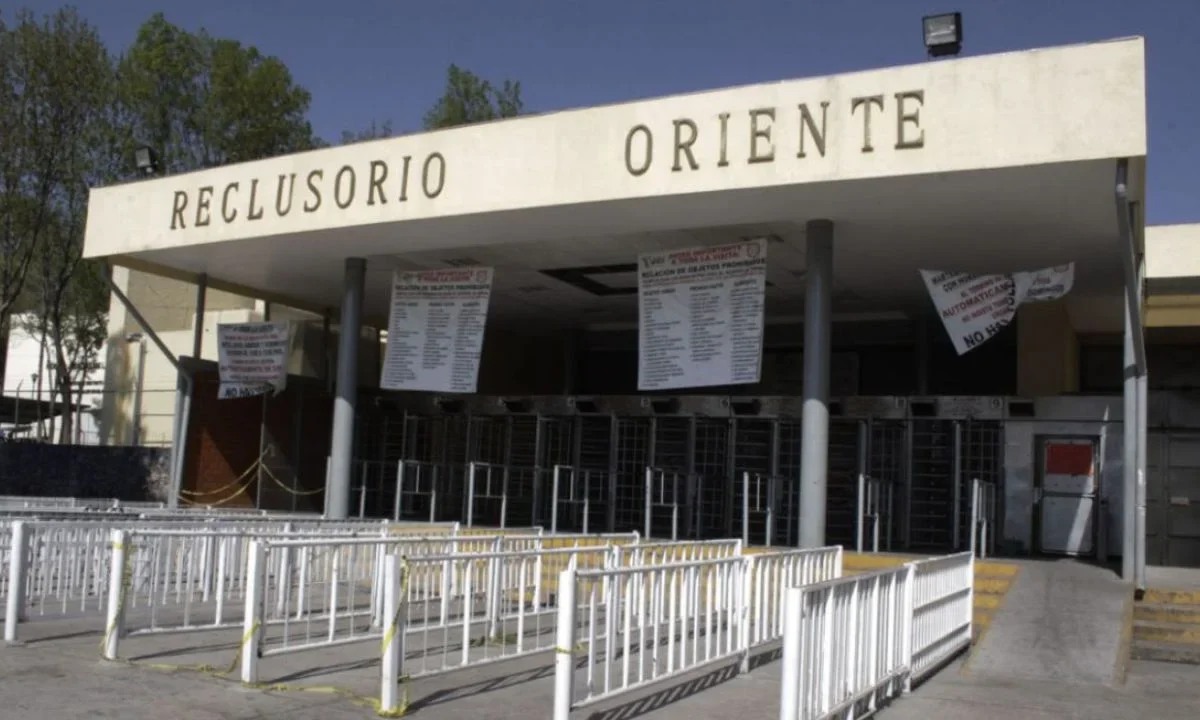 Personal del Reclusorio Oriente notó la ausencia del reo en el pase de lista de la noche del martes, por lo que alertaron a las autoridades.