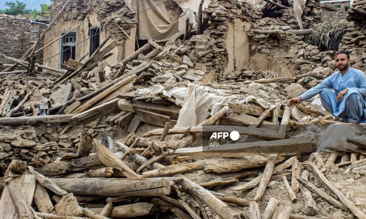 Se registra nuevo terremoto en Afganistán, van más de 2200 muertos
