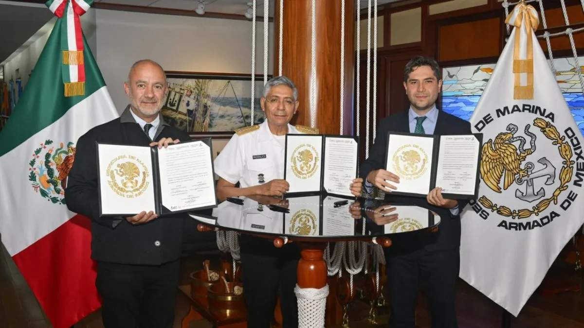 Los titulares de la SEMAR, SICT y SAT unen esfuerzos con Carta Porte digital para combatir el contrabando.