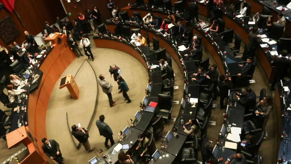Por mayoría, el Senado de la República aprobó el calendario de comparecencias de los secretarios de Estado.