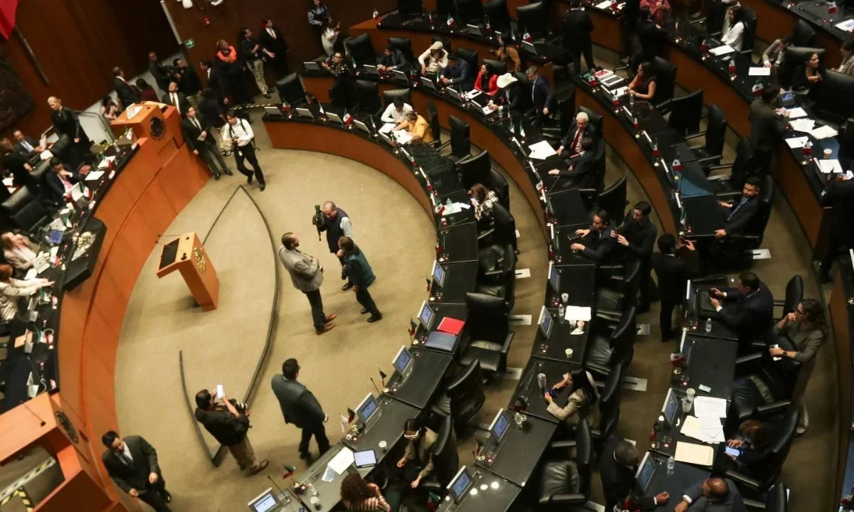Por mayoría, el Senado de la República aprobó el calendario de comparecencias de los secretarios de Estado.
