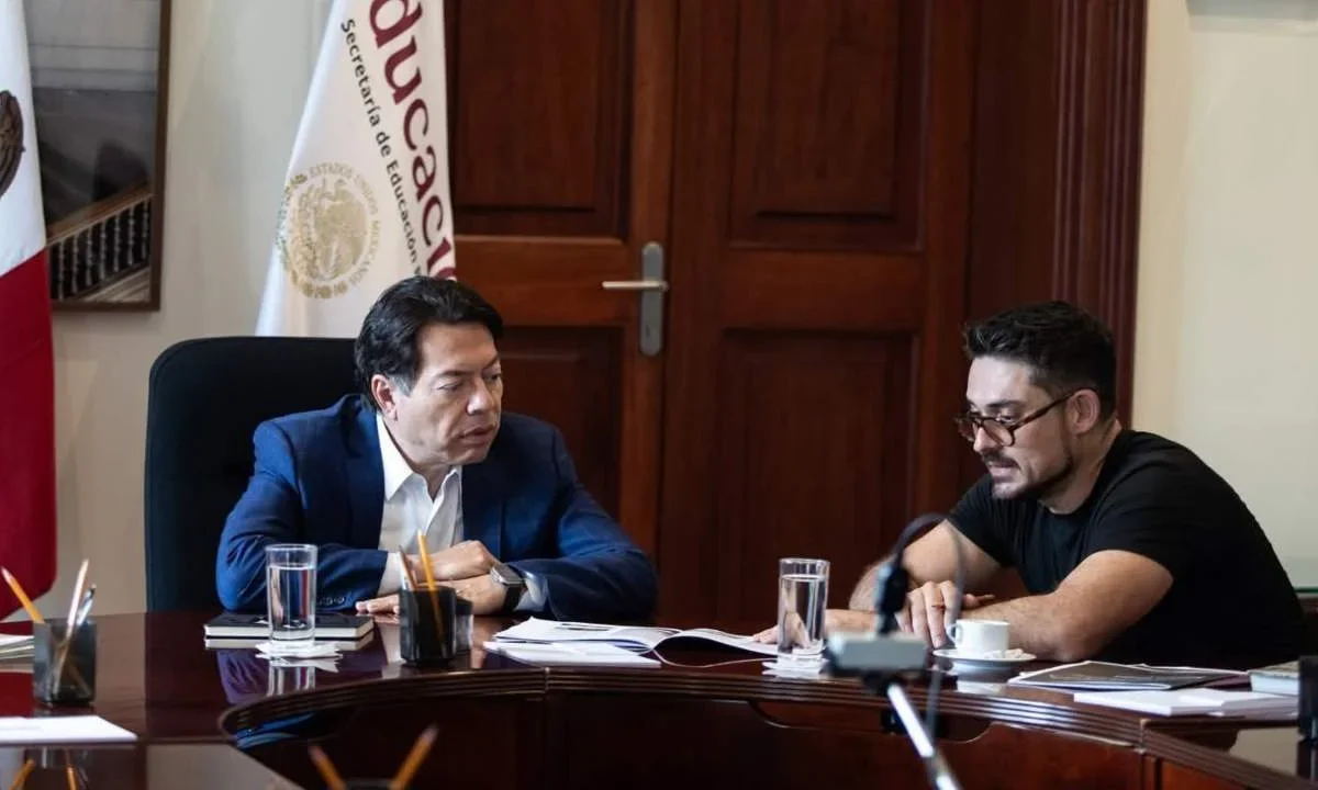 El titular de la SEP va por fortalecimiento del Sistema Educativo Nacional.