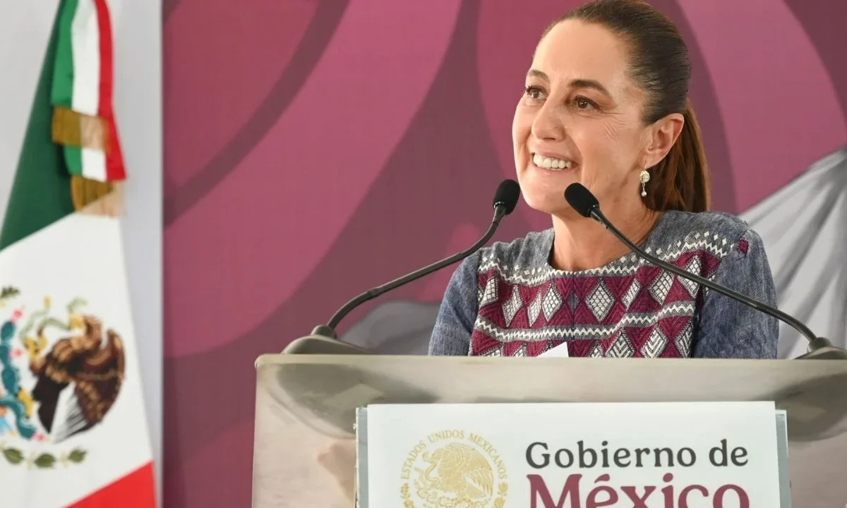 Sheinbaum manifestó que los recursos del pueblo se le regresas al pueblo y que en los gobiernos de la 4T no hay corrupción.