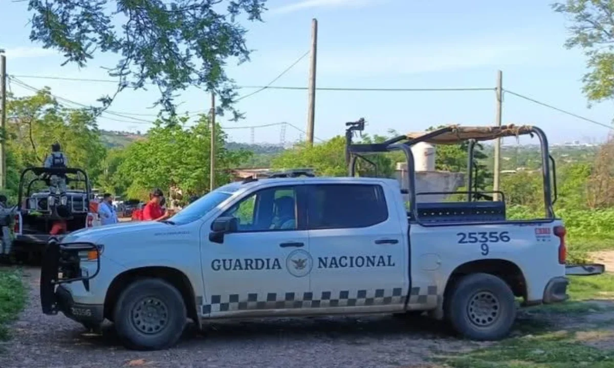 Fuerzas de seguridad investigan los homicidios vinculados al crimen organizado en distintas zonas de Sinaloa.