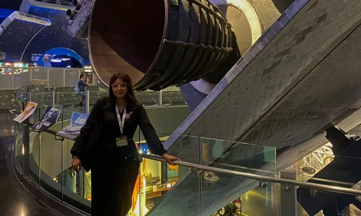 Mayra Soledad “Sol” Becerra aspira a representar a México en el vuelo espacial New Shepard de Blue Origin.