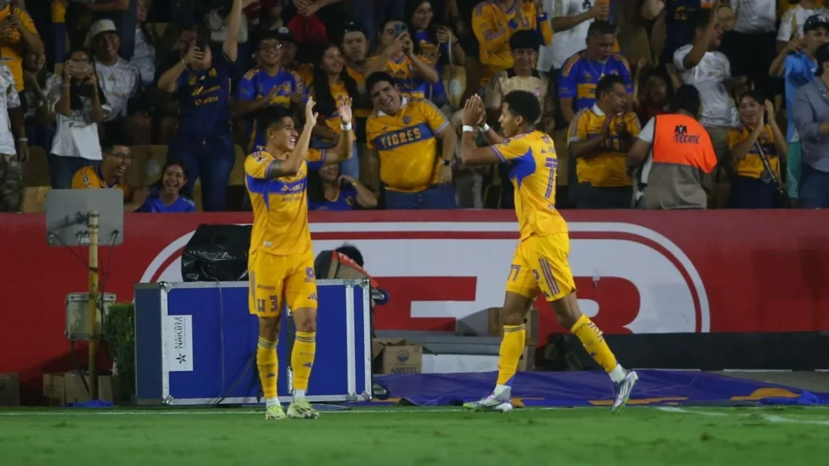 Tigres recibió en el Estadio Universitario al Atlas.