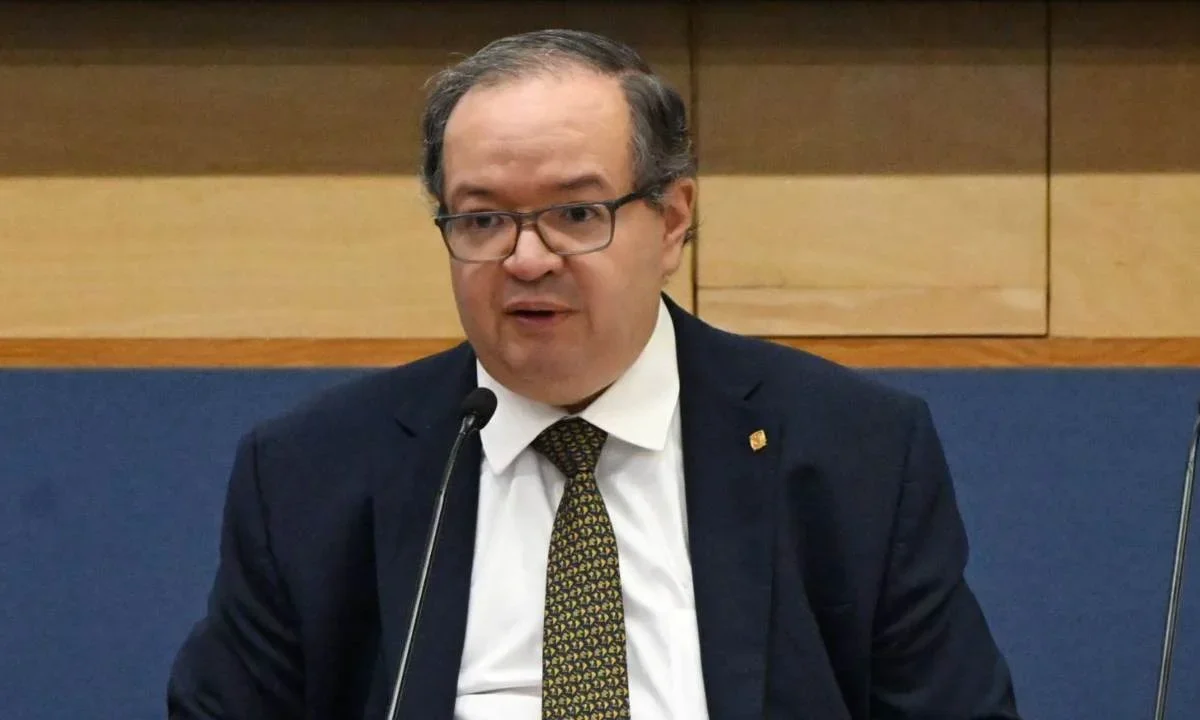 El rector de la UNAM dijo que se procederá legalmente contra quienes siembre la inquietud en los planteles.