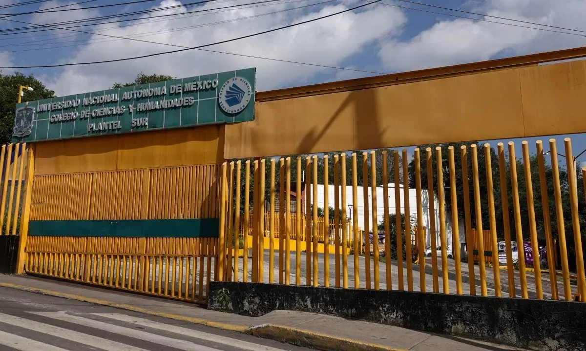 E rector de la UNAM, Leonardo Lomelí, reiteró que la universidad redoblará esfuerzos para garantizar la seguridad de los estudiantes.