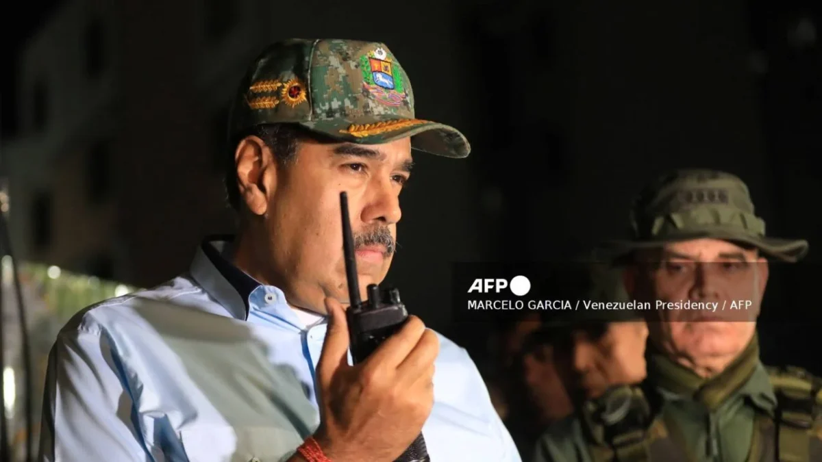 Venezuela entrena a civiles ante posible ataque de EU