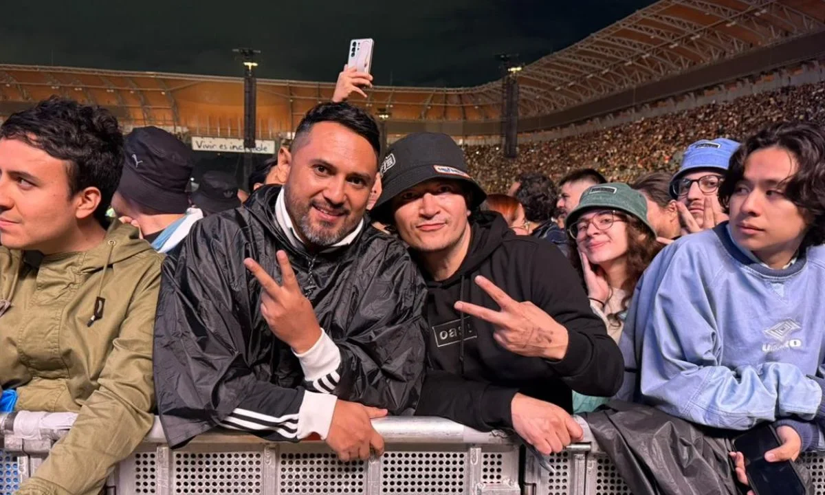 Para un verdadero fan de Oasis como Yair Mata nada pudo arruinar el concierto en el GNP, te contamos cómo fue su experiencia.