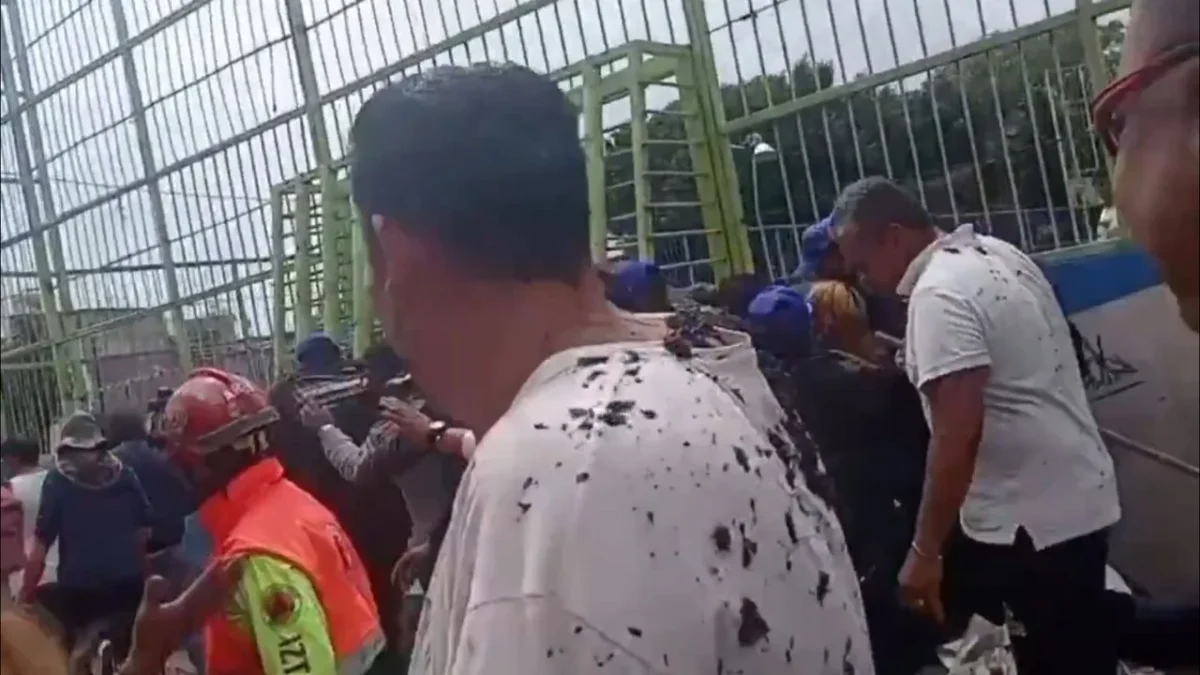 Habitantes de Iztapalapa se lanzan en contra de Aleida Alavez