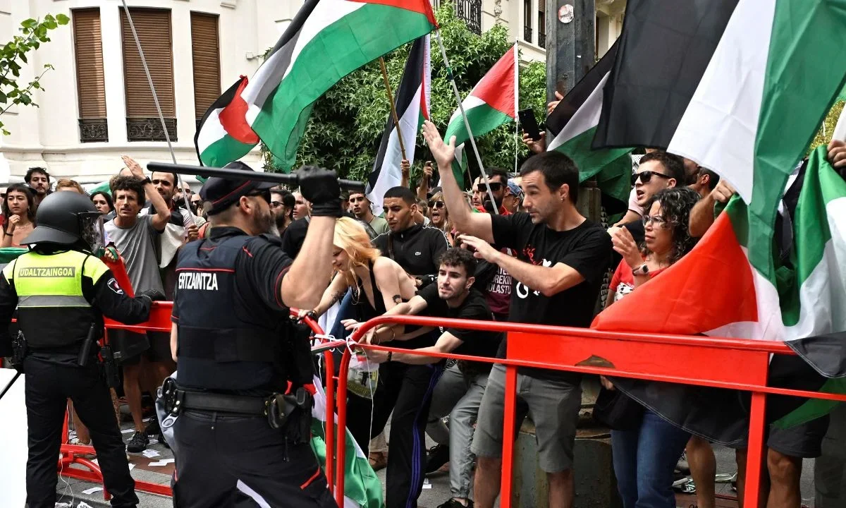 Manifestaciones propalestinas en la Vuelta a España