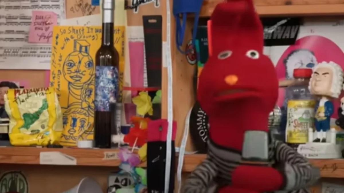 31 minutos debuta en Tiny Desk y se mofa de Trump