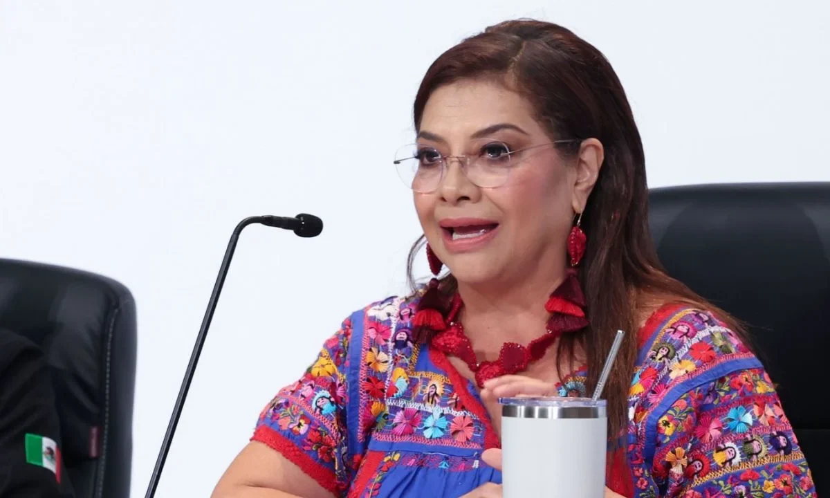 Brugada anuncia regreso de separación de residuos en CDMX