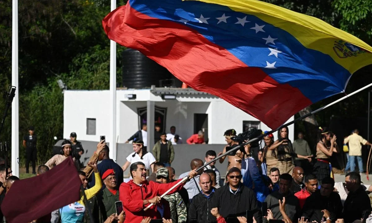 Nicolás Maduro llamó este miércoles a rechazar cualquier intento de golpe de Estado promovido por la CIA