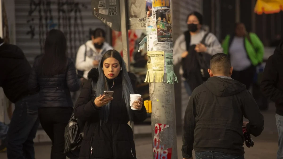 Predominará hoy un clima caluroso después de mediodía. El cielo estará mayormente despejado. Sin lluvias en la CDMX