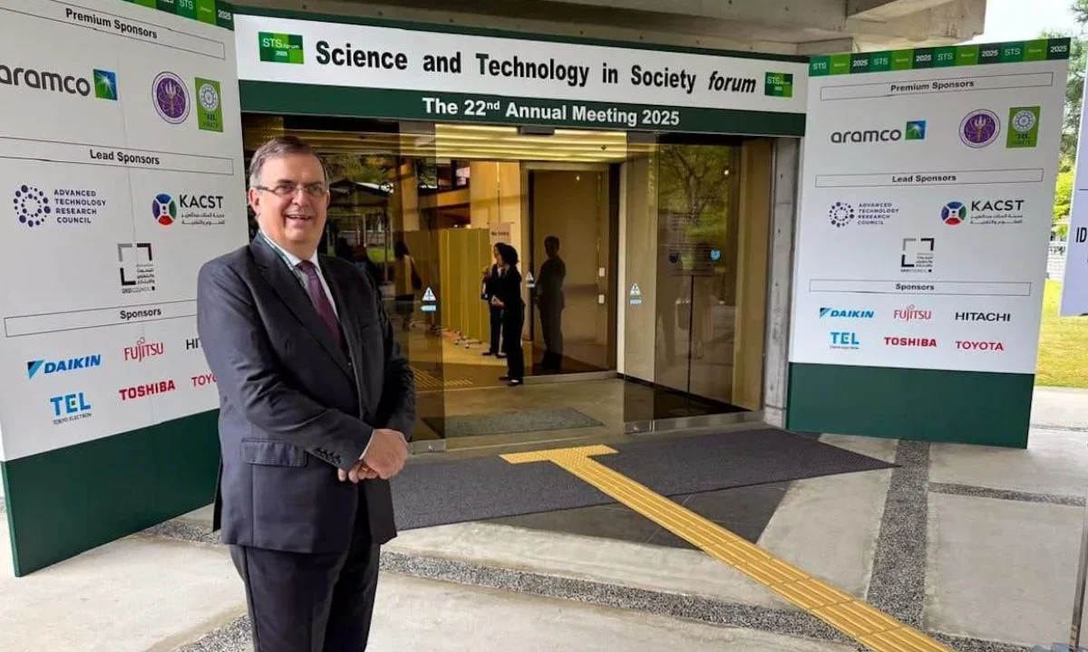 Ebrard prepara foro global de innovación con sede en Cuernavaca