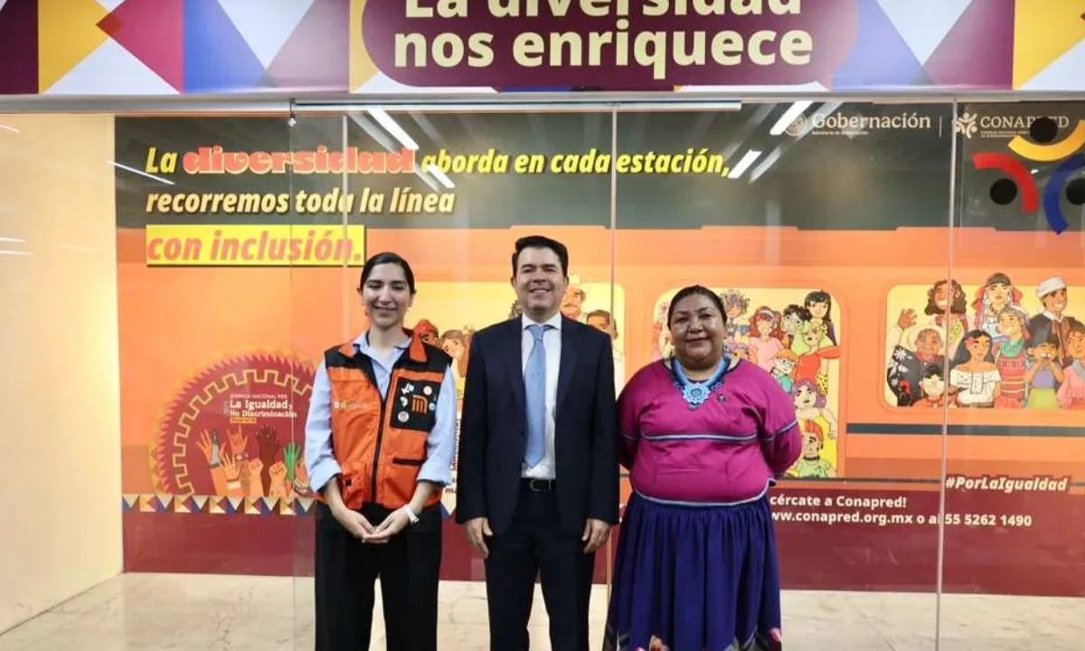 Inauguran en el Metro la expo '19 por el 19' que busca prevenir la discriminación