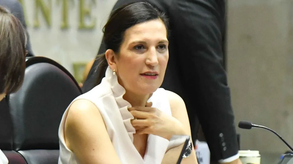 La Ley de Amparo tiene que ver con los ciudadanos y su derecho de poderse amparar ante la autoridad, el gobierno y el poder