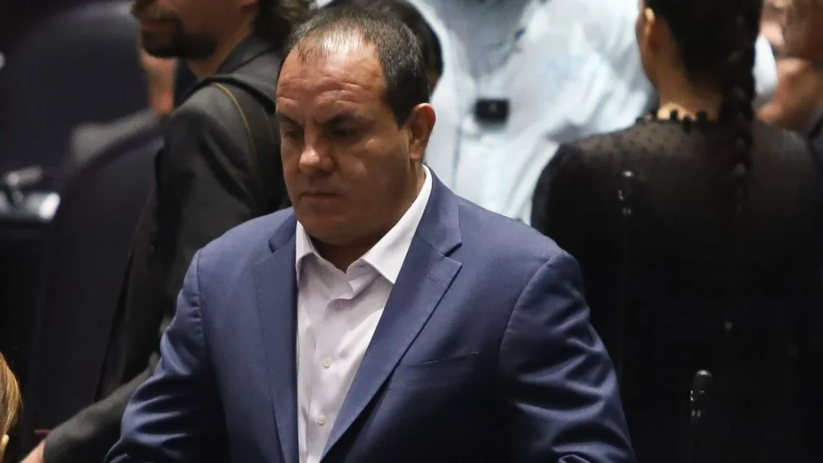 Cuauhtémoc Blanco se conectó jugando pádel a la reunión de la Comisión de Presupuesto