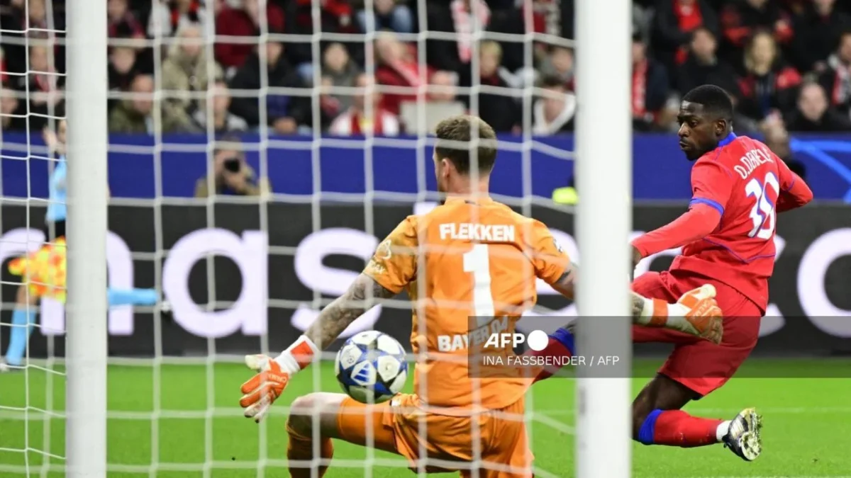 PSG golea al Leverkusen en territorio alemán