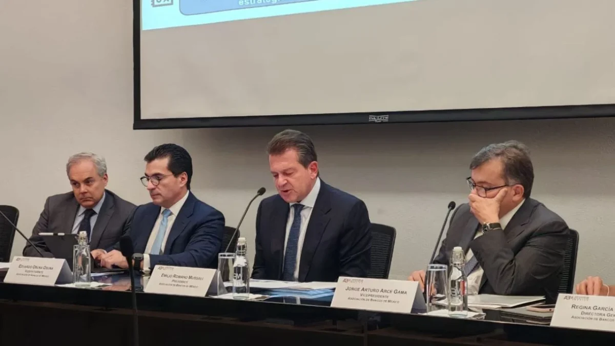 Pese a acusaciones de EU, Intercam sigue operando en el país: ABM