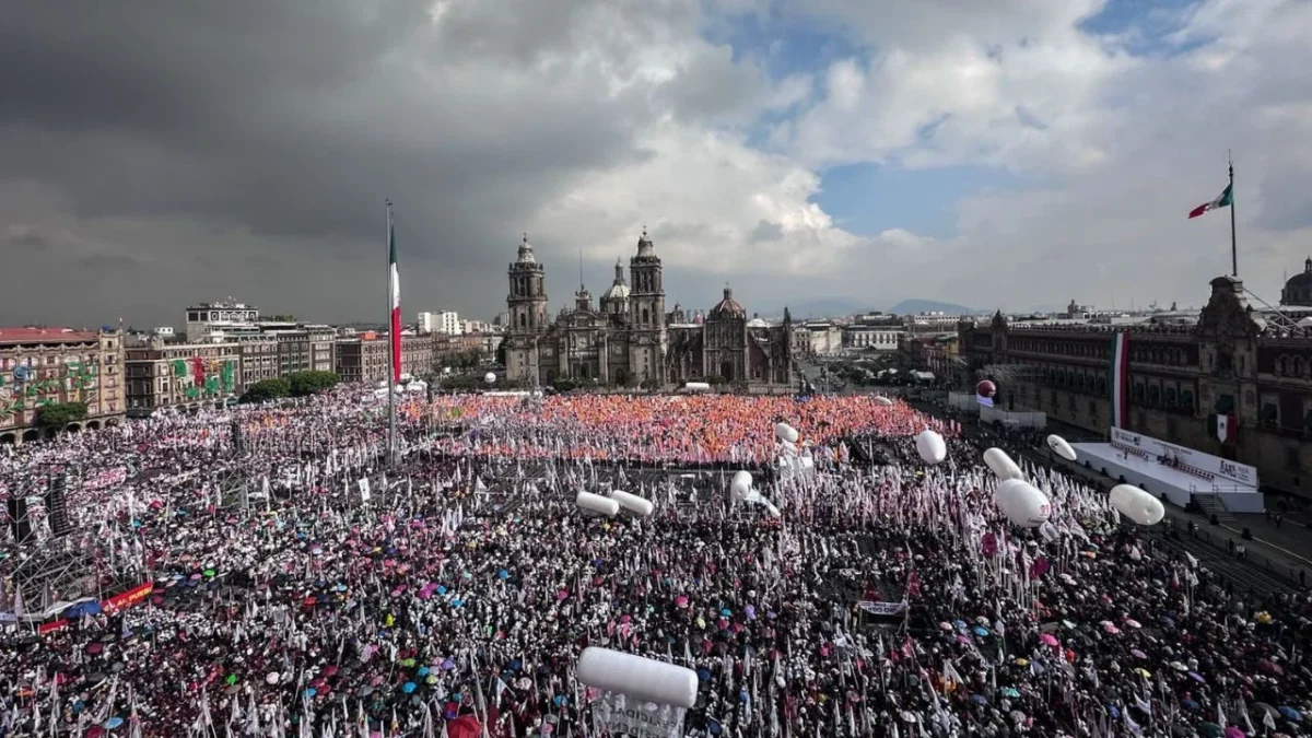 Rinde Sheinbaum Primer Informe de Gobierno en el zócalo capitalino