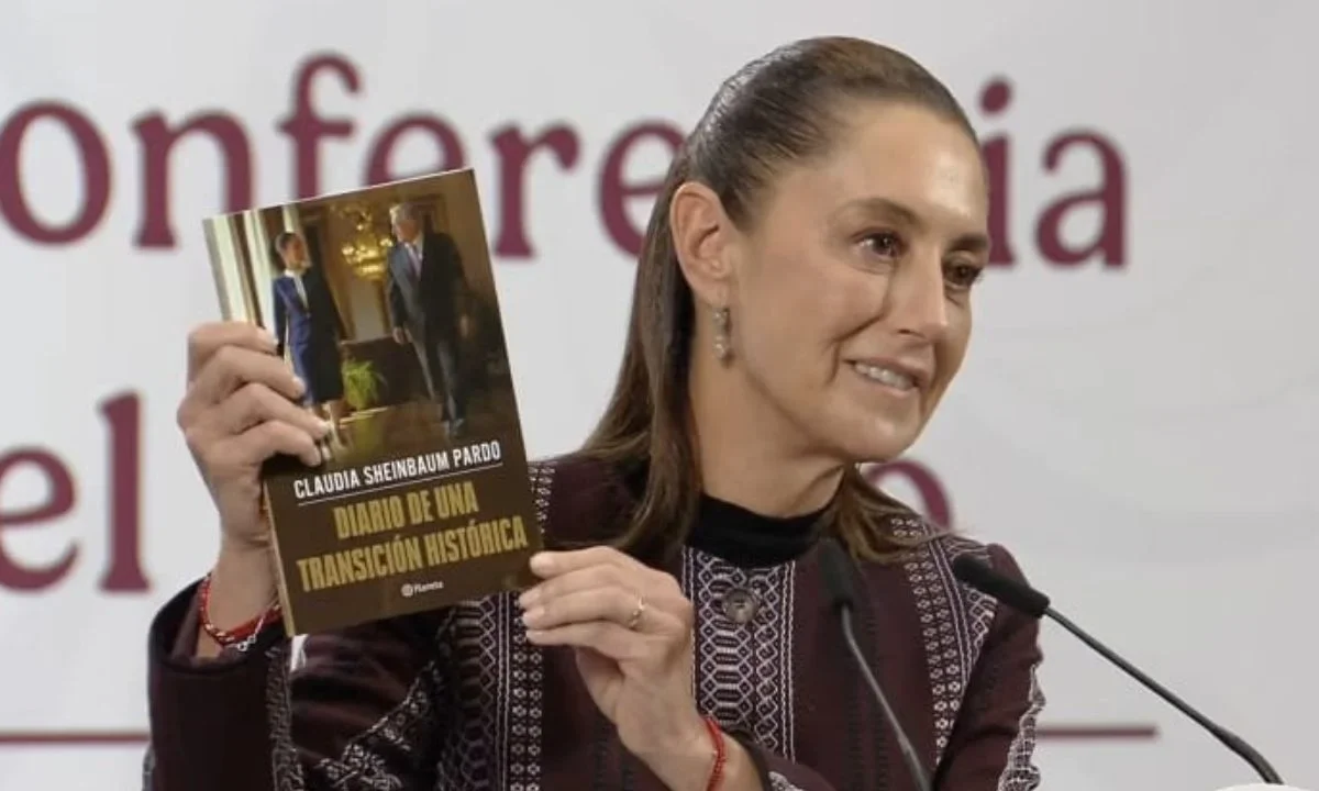Sheinbaum presenta en la Mañanera su libro 'Diario de una transición histórica'