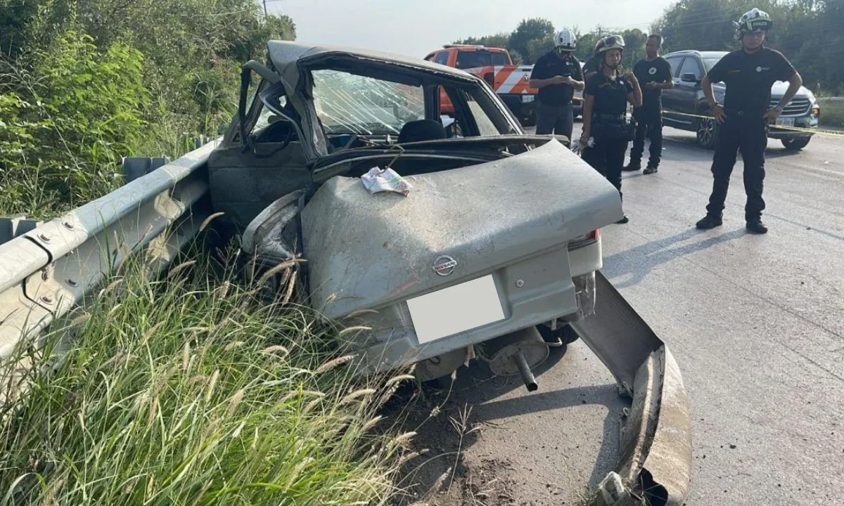 Un trágico accidente vial en la carretera Cadereyta-Allende ha dejado cuatro personas fallecidas y al menos 3 más lesionadas.