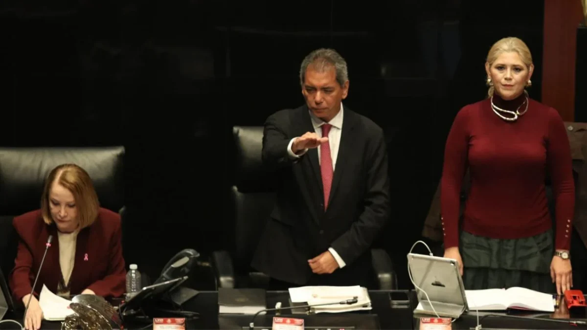 Ante el Senado, Édgar Amador Zamora, titular de la Secretaría de Hacienda, aseguró que la economía mexicana no está en recesión.