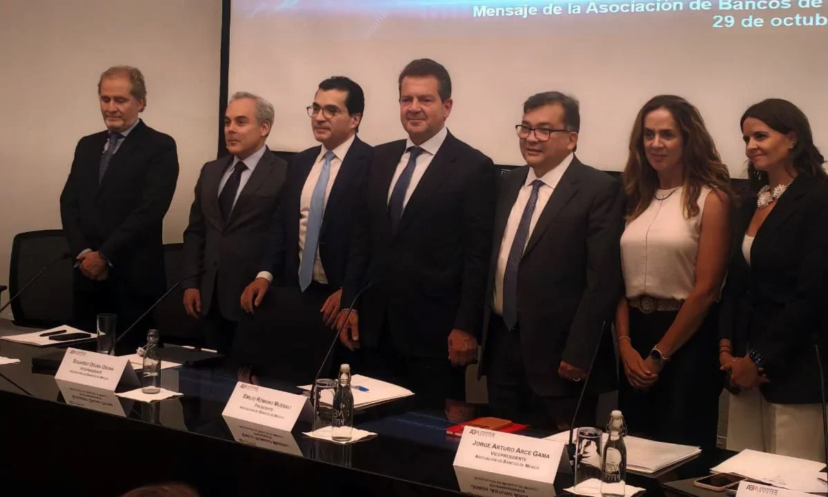 Las disposiciones antilavado entrarán en vigor el 1 de julio de 2026, en el caso de depósitos, explicó la Asociación de Bancos de México.