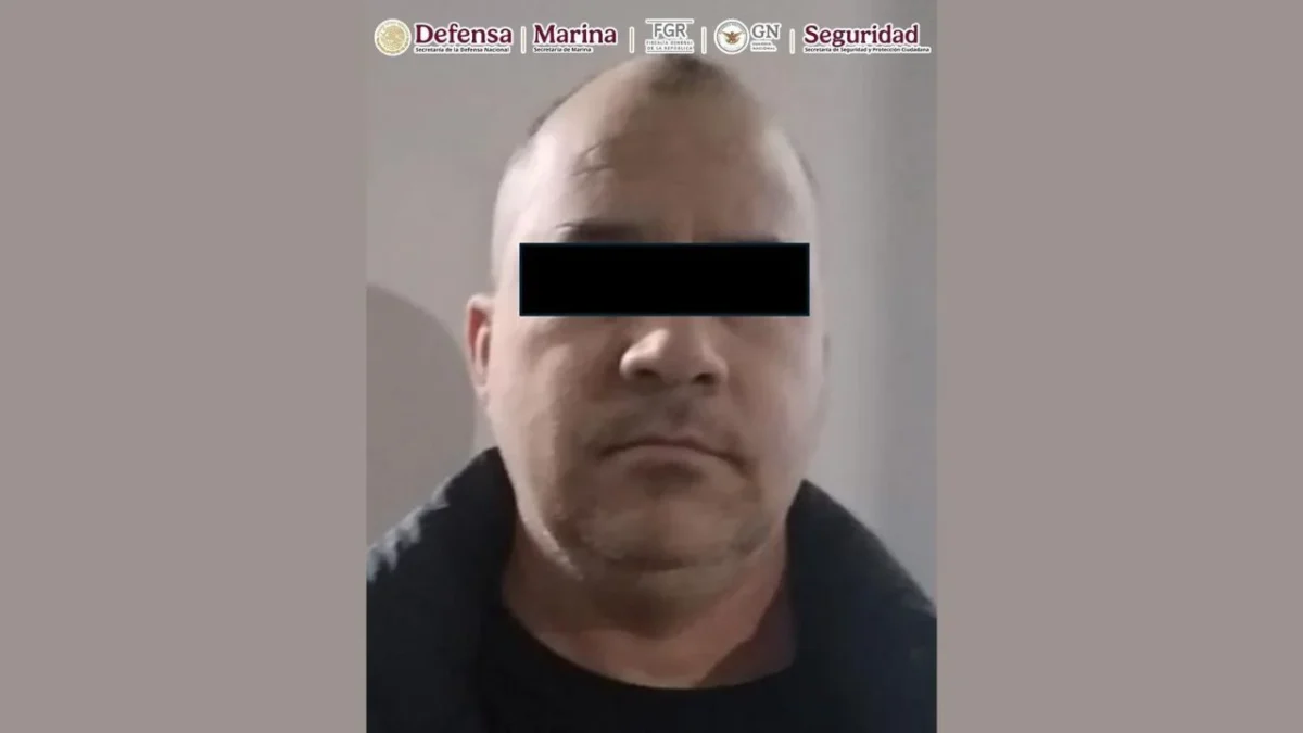 Personal de la Secretaría de la Defensa Nacional detuvo a Saúl 'N' alias el 'SS', por su participación en el tráfico de fentanilo a EU.