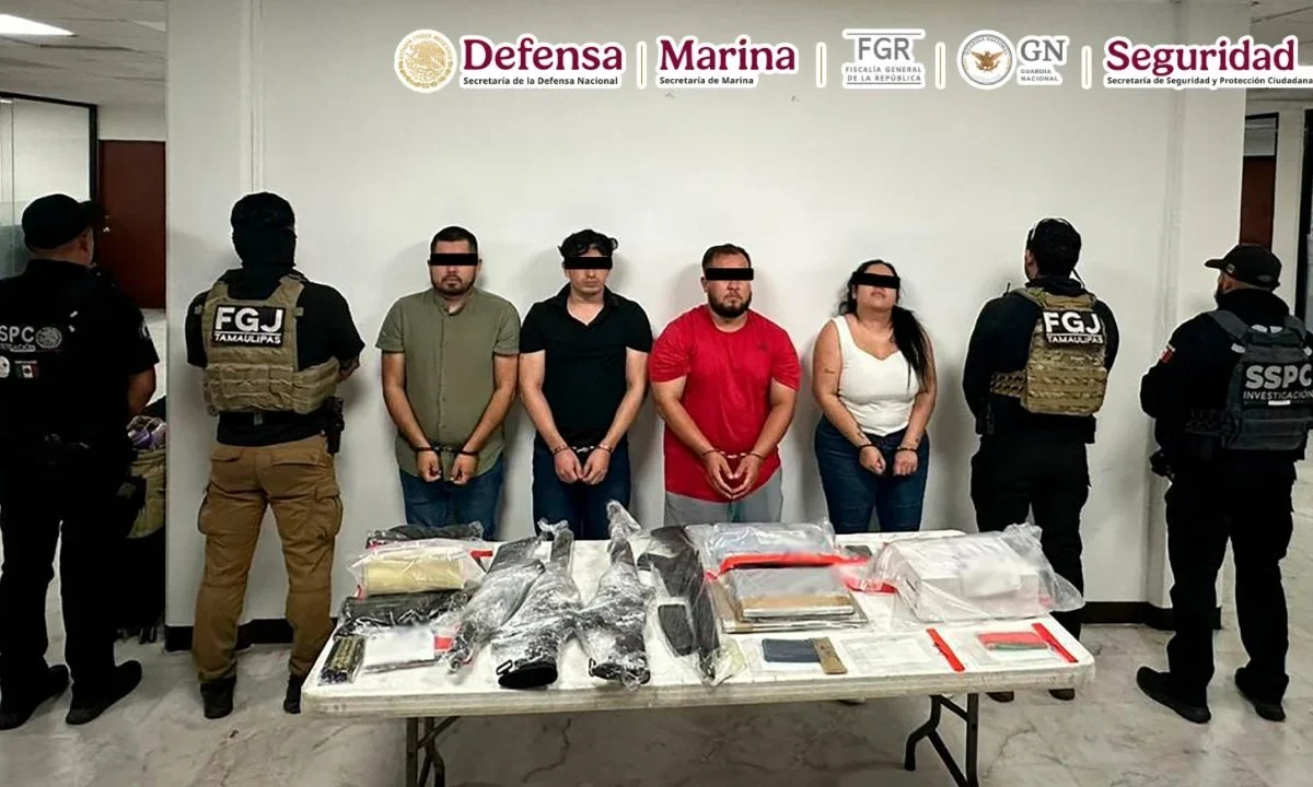Juana María 'N' alias 'La Conta' fue detenida junto a tres personas más, tras la ejecución de tres órdenes de cateo en Tamaulipas.