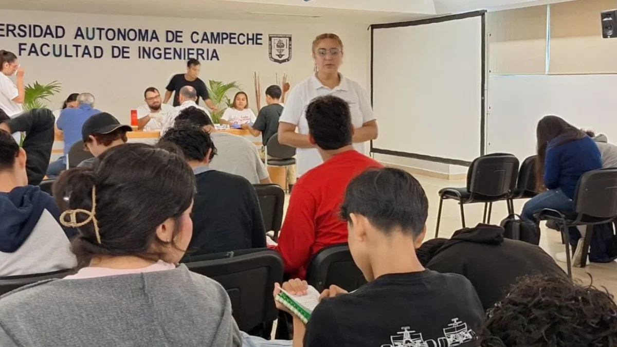 En Campeche, la Secertaría de Salud realizó pruebas rápidas, pláticas de orientación, promoción y entrega de preservativos.