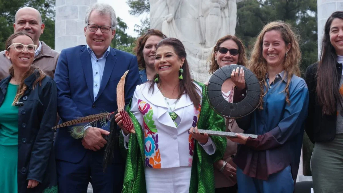 Clara Brugada anunció una nueva meta de reducción de 35% de gases de efecto invernadero hacia 2030 en CDMX.