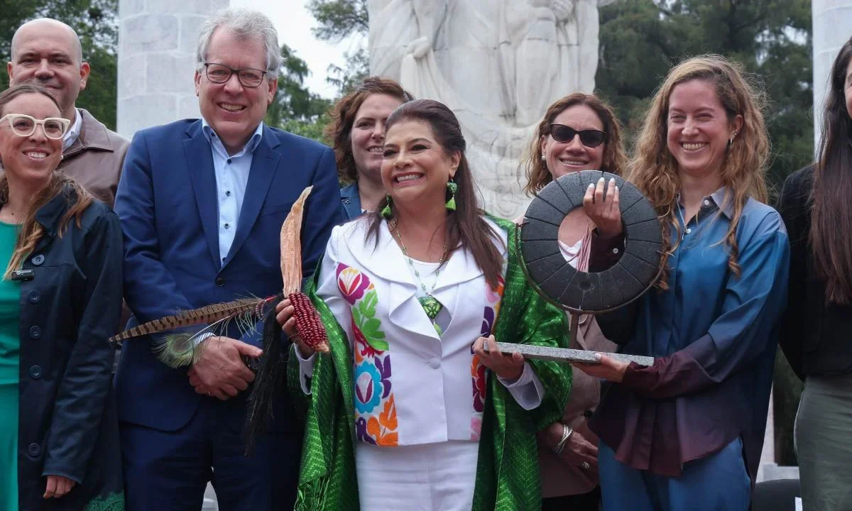 Clara Brugada anunció una nueva meta de reducción de 35% de gases de efecto invernadero hacia 2030 en CDMX.