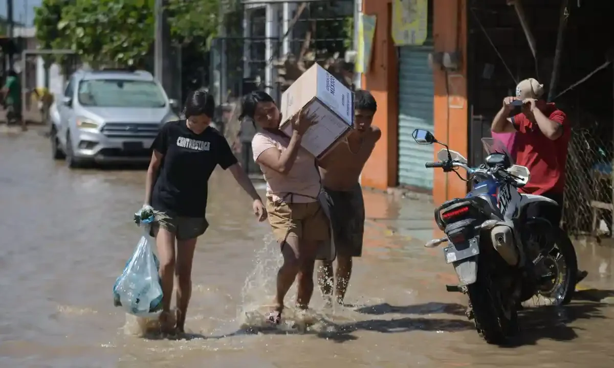 familias afectadas por las intensas lluvias