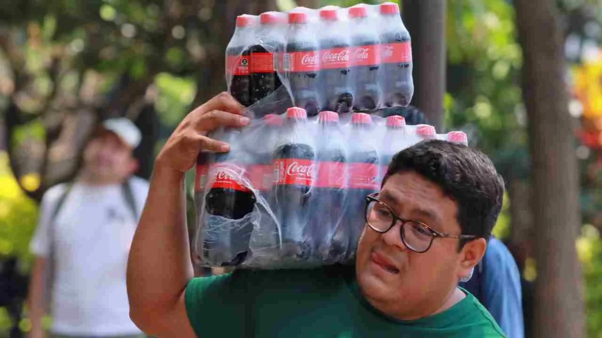 Coca-Cola llegó a un acuerdo con el gobierno de México para reducir en un 30% las calorías de sus bebidas.