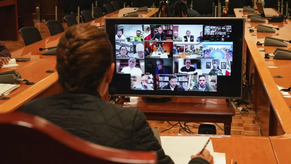 Claudia Sheinbaum informó que continúa atendiendo la situación por las lluvias en cuatro estados con el Comité Nacional de Emergencia.