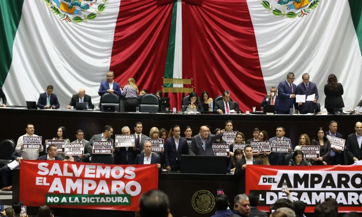 La Cámara de Diputados avaló el dictamen de la Ley de Amparo en lo general, con 345 votos a favor, 131 en contra y 3 abstenciones.