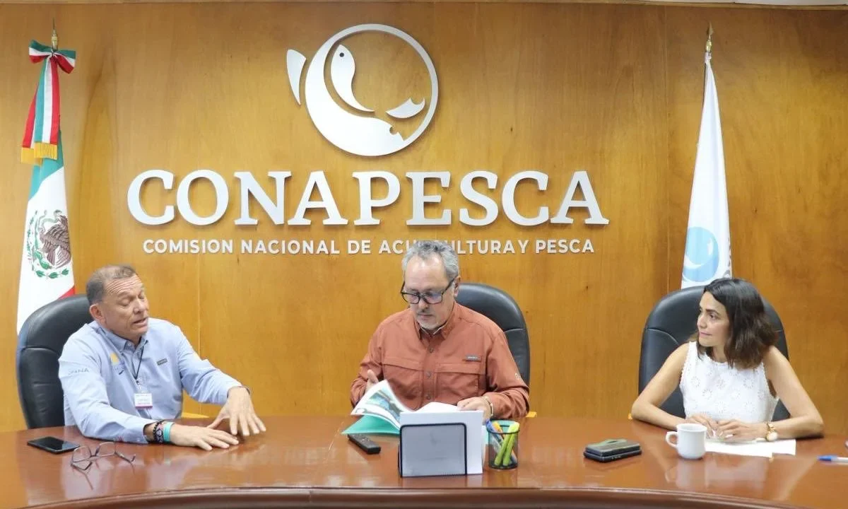 El titular de la Conapesca realizó una gira de trabajo en Baja California y Nayarit, para impulsar el sector en dichas entidades.
