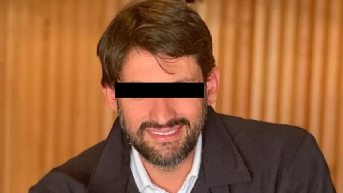 Víctor Manuel Álvarez Puga enfrenta un proceso judicial que definirá su posible deportación a México por delitos financieros.