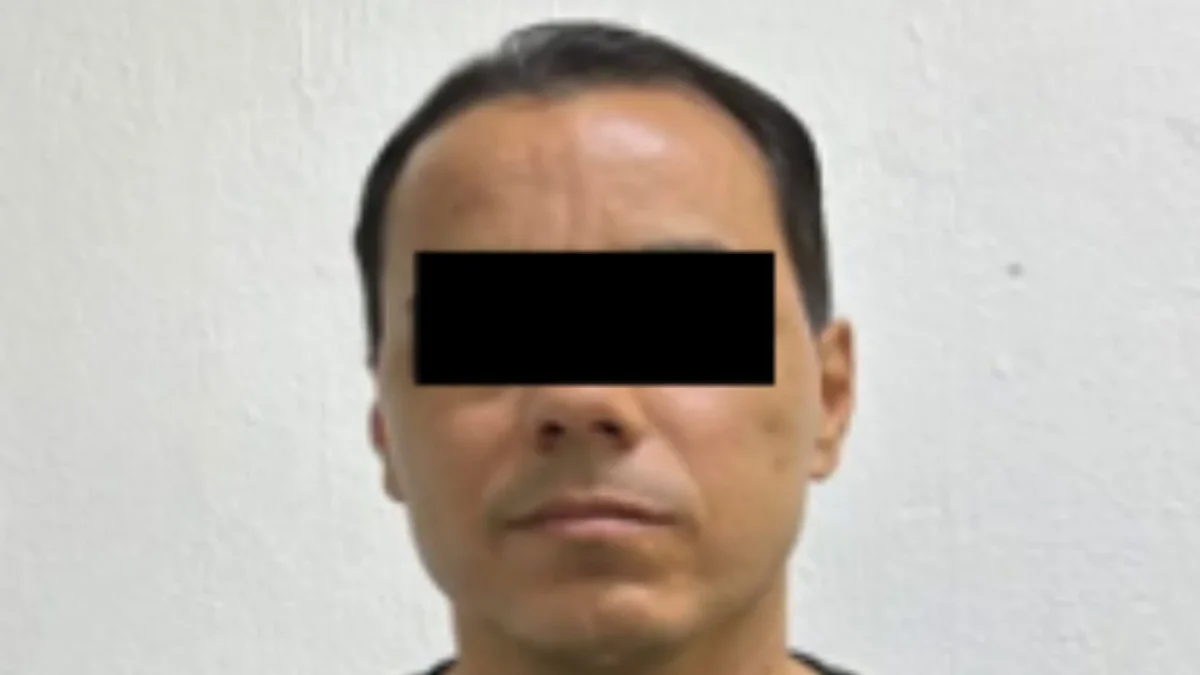 En Jalisco un juez le dictó prisión preventiva a Omar Bravo por presunto abuso a una menor de edad.