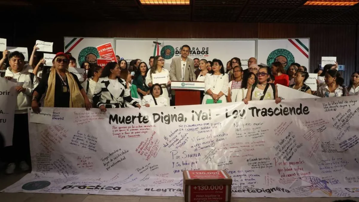 Diputadas de Morena y Movimiento Ciudadano presentaron ante el pleno de San Lázaro la ‘Ley Trasciende’ que impulsa la activista Samara Martínez.