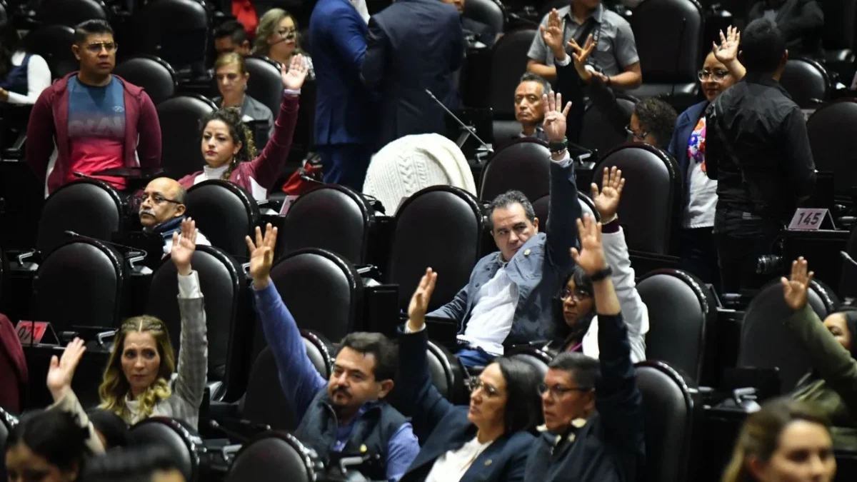 La Cámara de Diputados avaló en lo general la Ley Federal de Derechos.