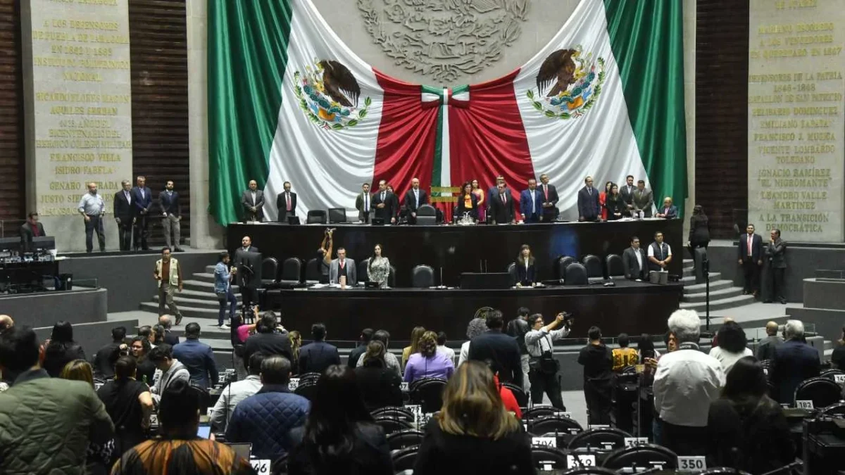 Diputados van por recortar 18 mmdp a órganos autónomos.