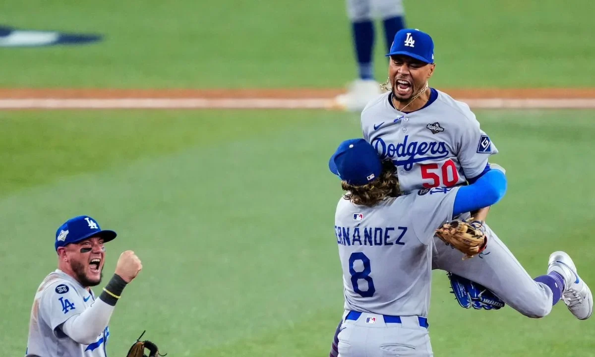 Blue Jays no lograron rematar a los Dodgers que defendieron sus carreras tempraneras con sus lanzadores estrella liderados por Yoshinobu.