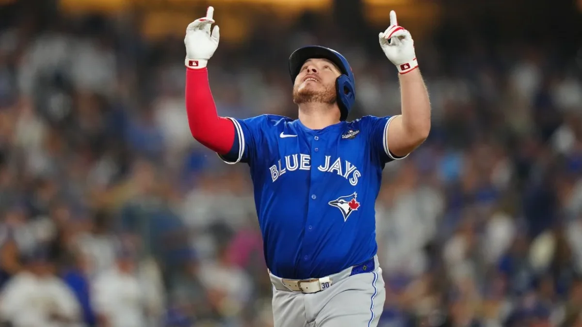 Alejandro Kirk no ha desentonado en su rendimiento para confirmar un 2025 histórico a nivel individual y pelear con Blue Jays por el título.