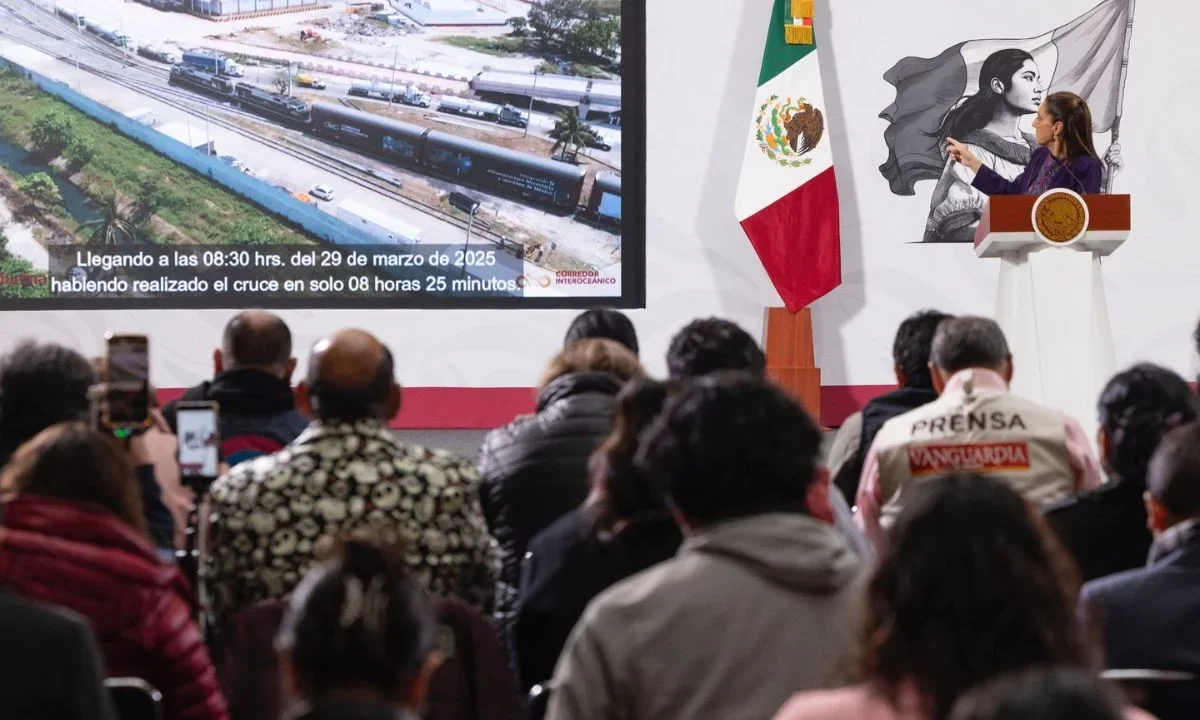 En diciembre arranca operaciones 'El Tehuanito' tren de bajo costo del Istmo