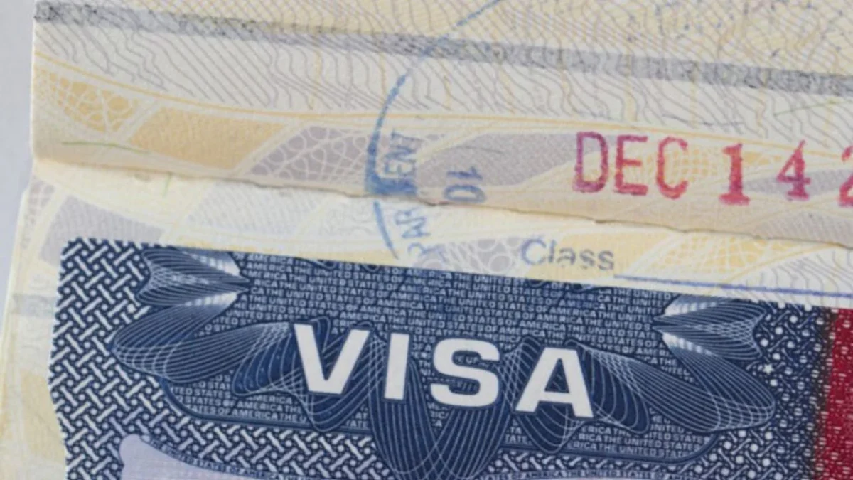 Estados Unidos habría retirado visas a 50 políticos mexicanos, según Reuters